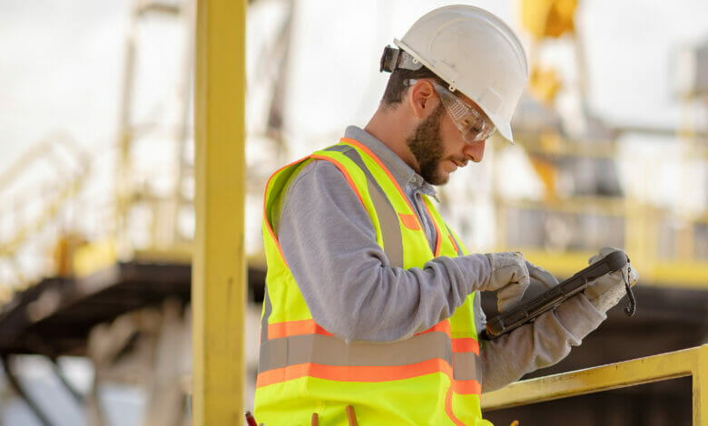 Tecnología y Seguros en el sector Minero